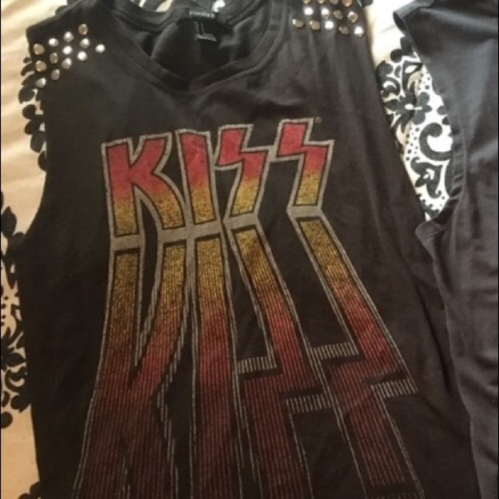 Muscle Tee W Band Logo